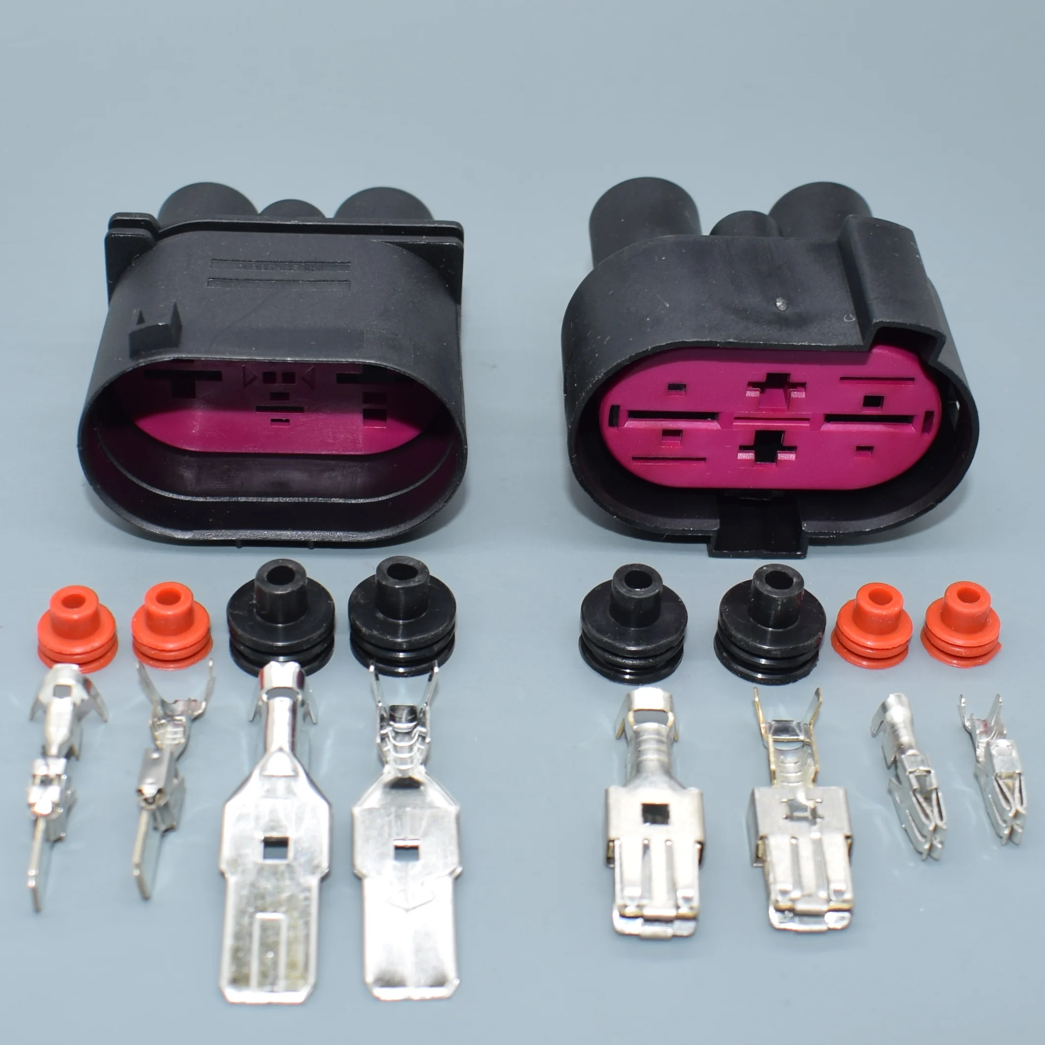 1J0906234 1J0906444 Compact 4Pin Sealed Plug for car engine wire splice & stable fan signal transmission