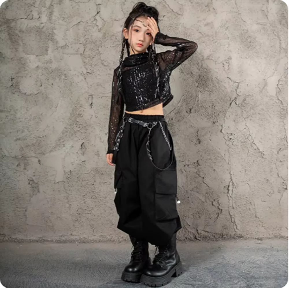 2025年 ブラック ジャズダンス ステージスーツ ガールズ KPOP ヒップホップ パフォーマンス ウェア クール キッズ ストリートダンス 衣装 パーカー カーゴパンツ 秋