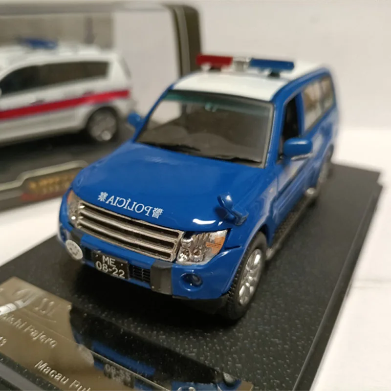 

Vitesse 1:43 Scale Diecast Alloy Pajero City Patrol Police Vehicle Toys Cars Model Classics Adult Collection Souvenir Gifts