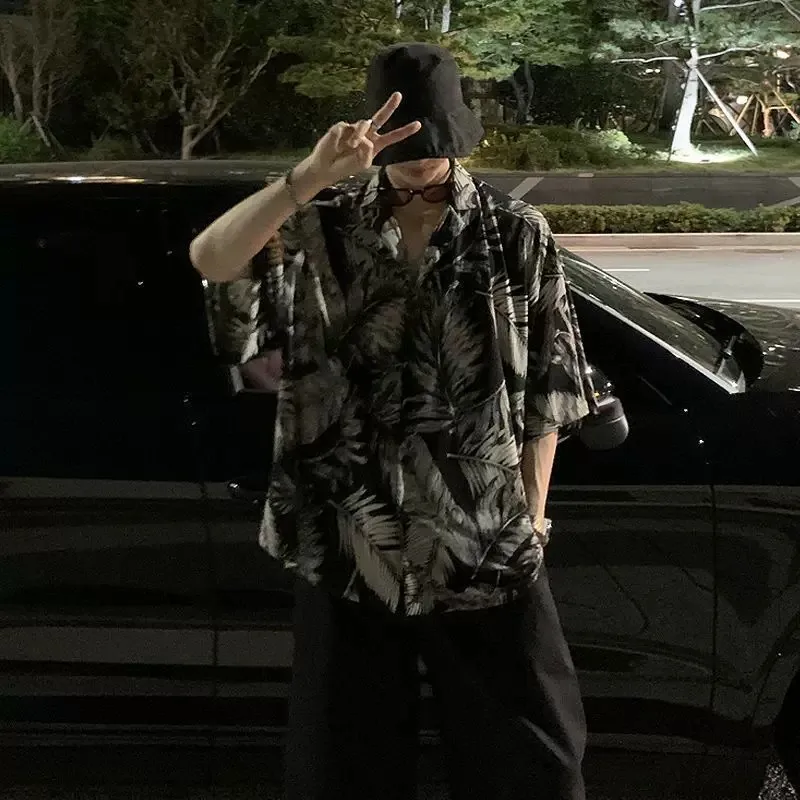 2026 New Hawaii Floral Short Sleeve Casual Shirt Men's Summer Thin Loose Shirt Trendy Brand Handsome Outdoor Jacket