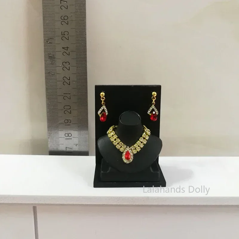 1:6 Doll Mini Jewelry Earring Necklace Set (including Display Rack) Model for Doll Decorative Toys, Doll Gift Accessories