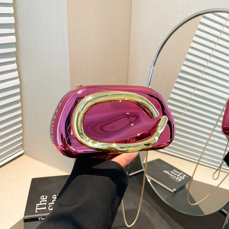 

Women Retro Laser Gold Silver Black Box Clutch Bag Evening Bags Luxury Wedding Party Crossbody Bags Elegant Handbag With Chain