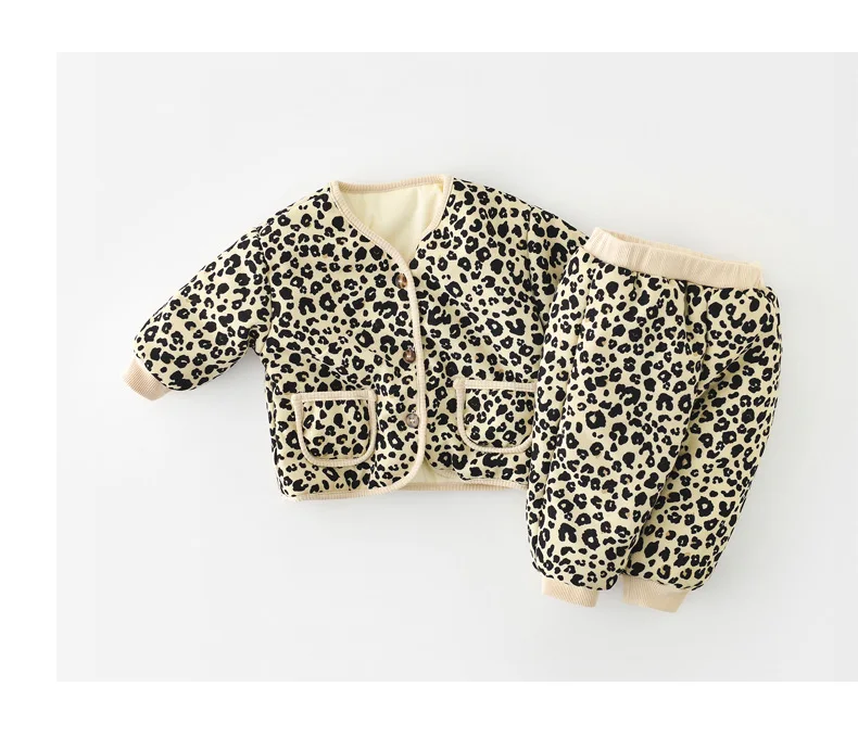 Koreanische Winter Kinder Mädchen 2PCS Kleidung Baumwolle Verdicken Floral Grenze Kind Jogger Hosen Anzug Langarm Einreiher Outfit – Detail 6