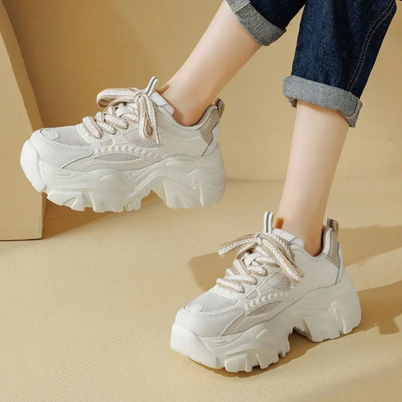 2026 Summer New Women Minimalist White Thin Chunky Elevated Ultra Breathable Mesh Dad Shoes Sneakers