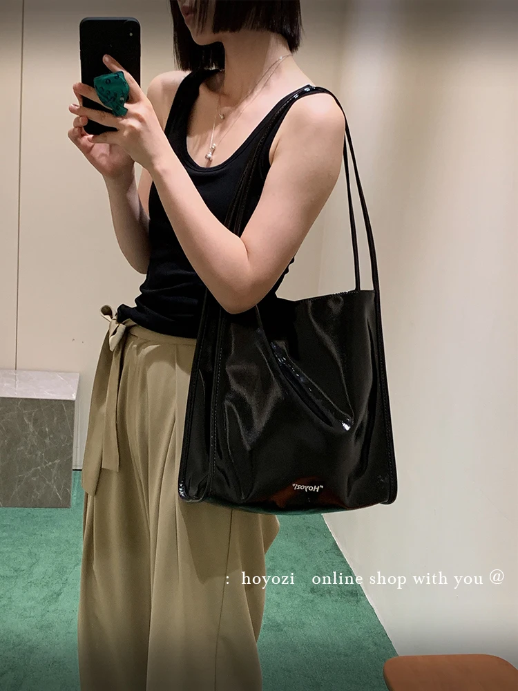 

Patent leather one-shoulder tote bag, high-end large-capacity texture niche women's bag