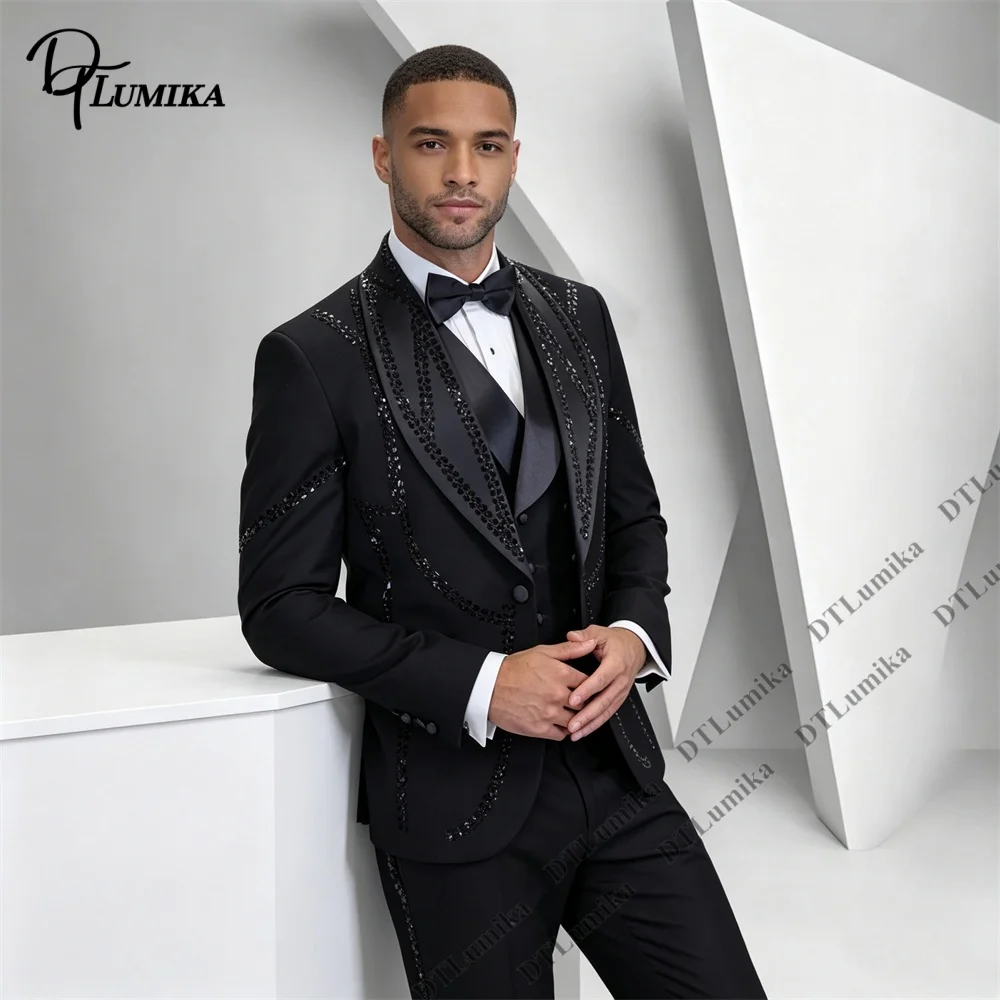 Men Crystal Beaded Tuxedo Suit 3 Piece Rhinestone Trim Shawl Lapel Jacket Vest Pants Luxury Wedding Suit for Groom Tailored