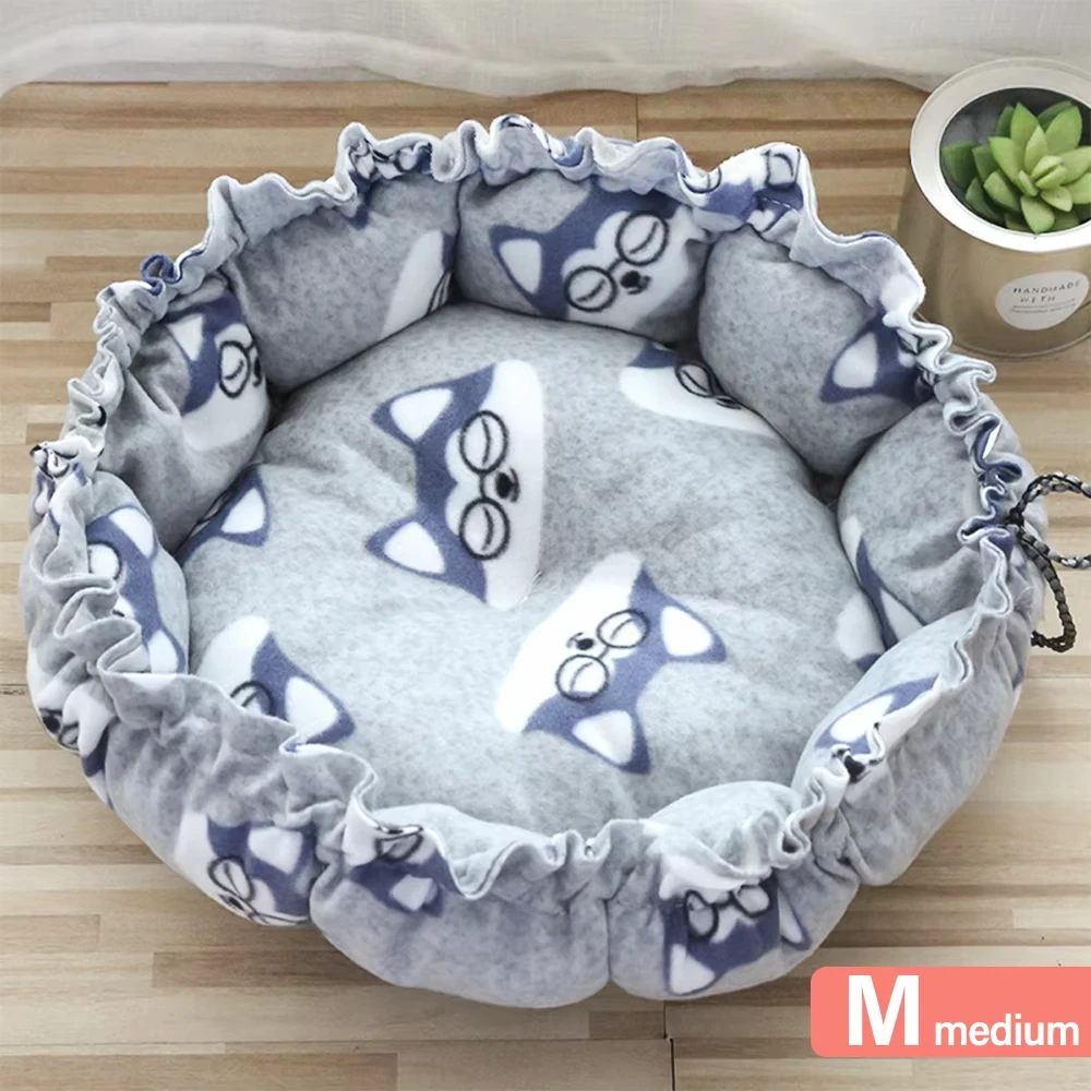 45cm Cat Nest Accessories Round Warm Mattress Cats Bed Pet Products House Supplies Sleeping Bag Cat Stuff Bed For Small Dogs