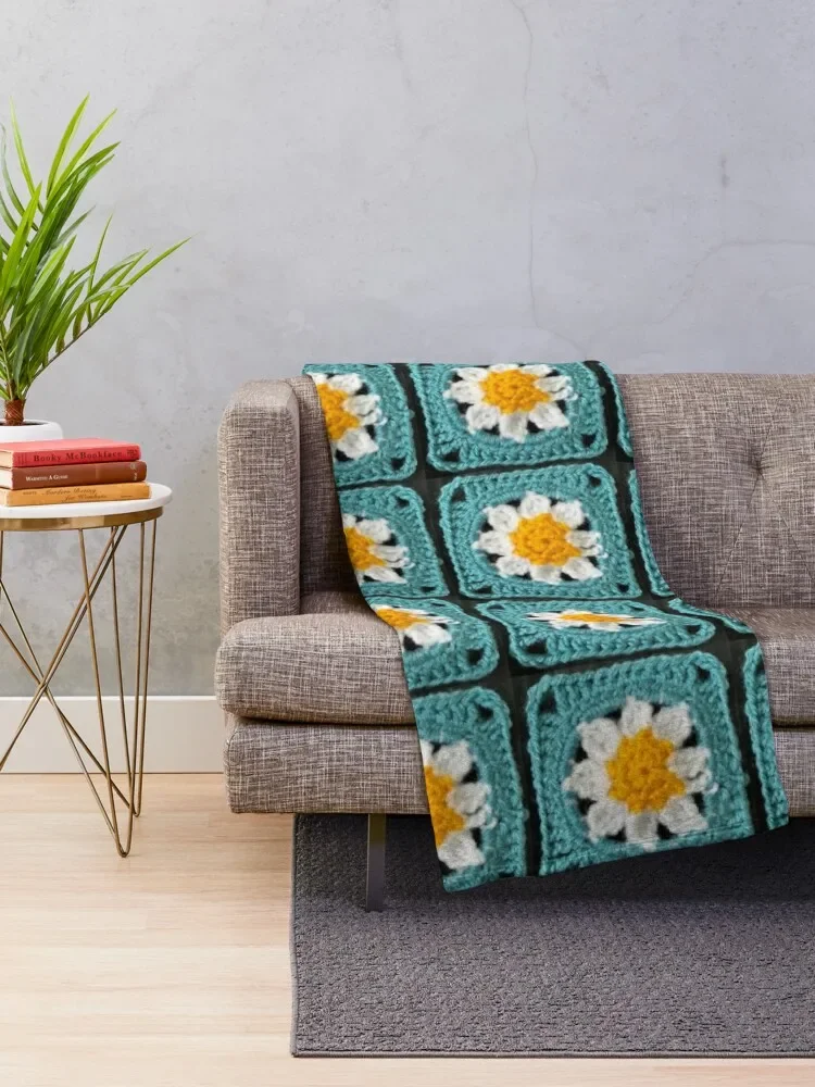 Blue daisy granny square Throw Blanket Comforter Blankets Sofas Of Decoration Decoratives christmas gifts Blankets