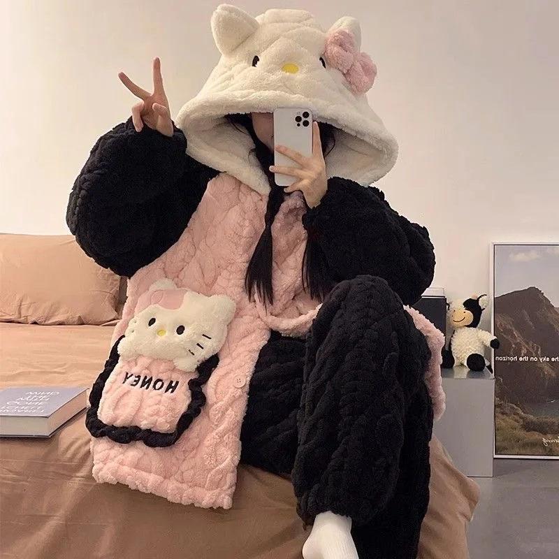 

Женский пижамный комплект Kawaii Hello Kitty, зима 2025 года, контрастная пушистая тканевая одежда для сна Y2K, эстетичная домашняя одежда из двух предметов, теплая свободная одежда