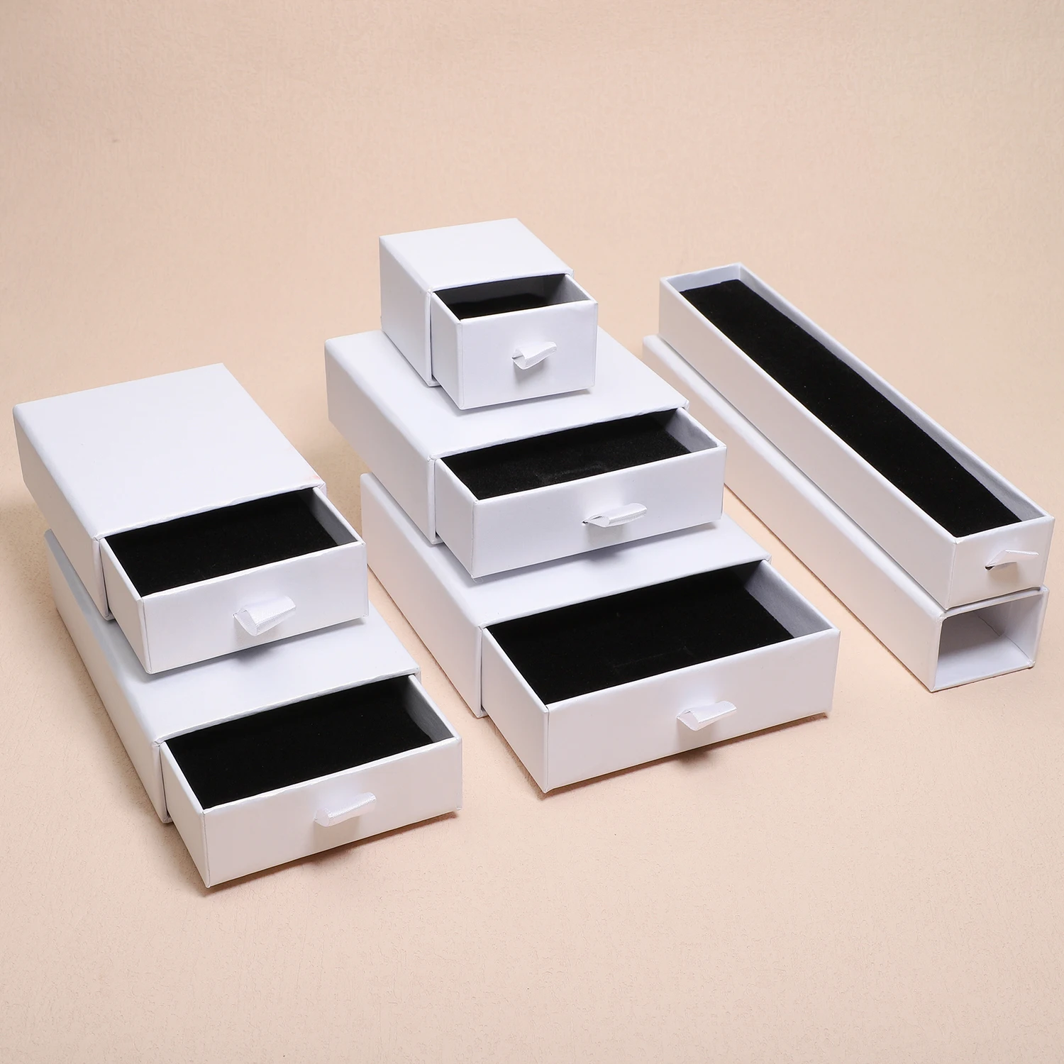 Shiny White Thick Kraft Paper Drawer Jewelry Set Packaging Box Necklace Bracelets Earring Gift Case Container With Sponge Inside