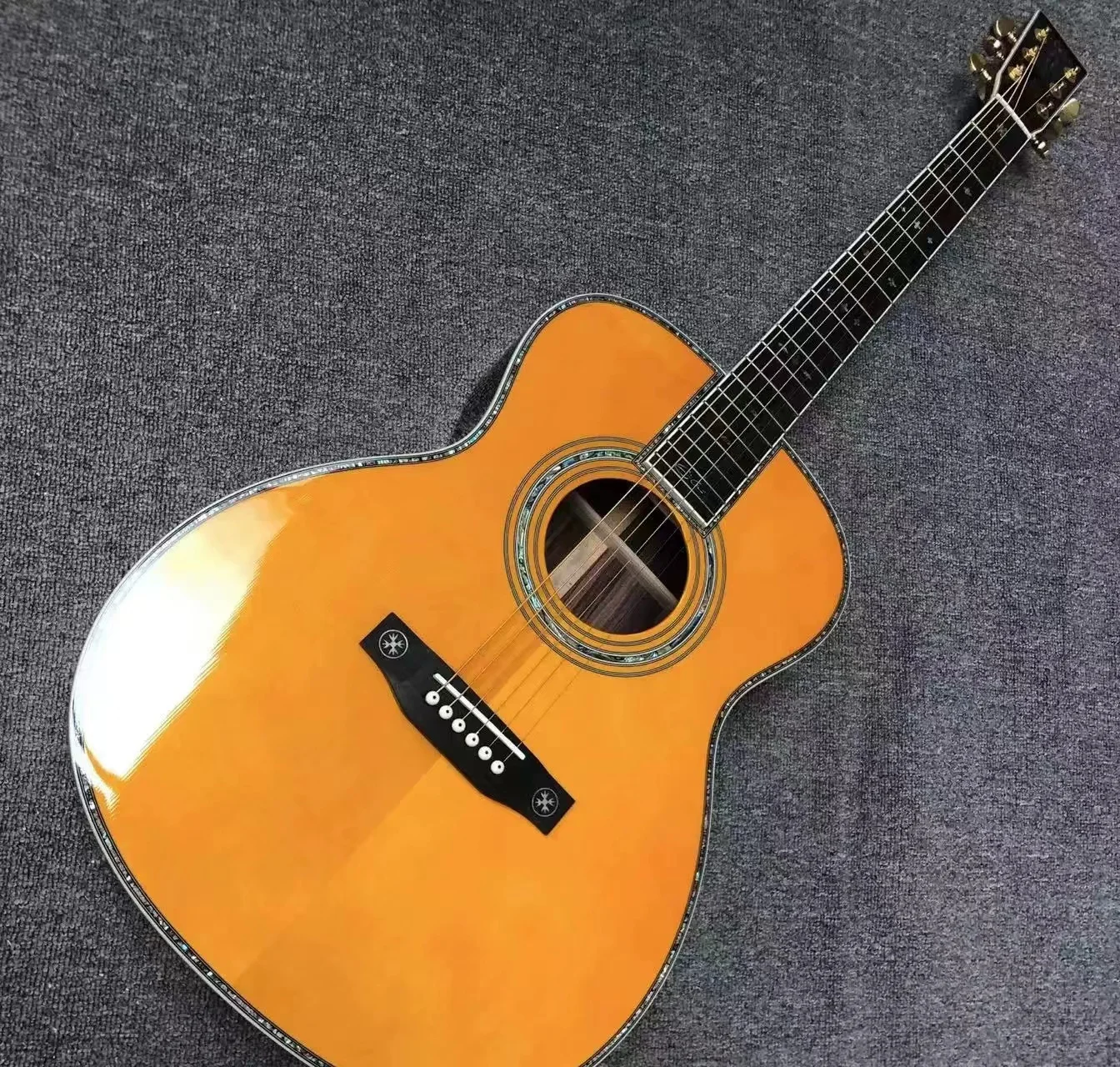 

40 "OM42 series solid wood cut face signature yellow acoustic acoustic guitar