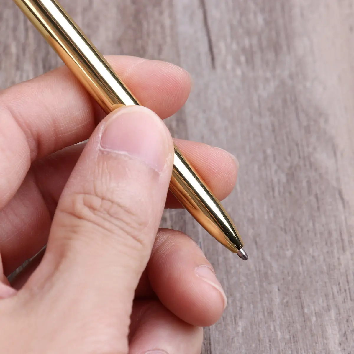 Golden Signing Pen 16Cm Alloy Hollow Round Base Rotating 360 Degrees Perfect for Wedding Bridal Engagement Guest Book Signing