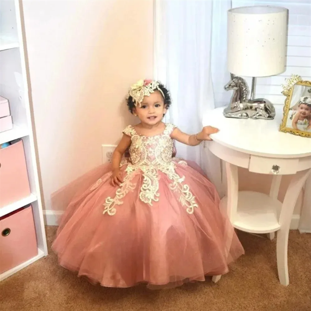 

Sleeveless Flower Girl Wedding Dress Appliques Beaded With Bow Princess Baby Girl Birthday Party Dress Communion Gown Customized
