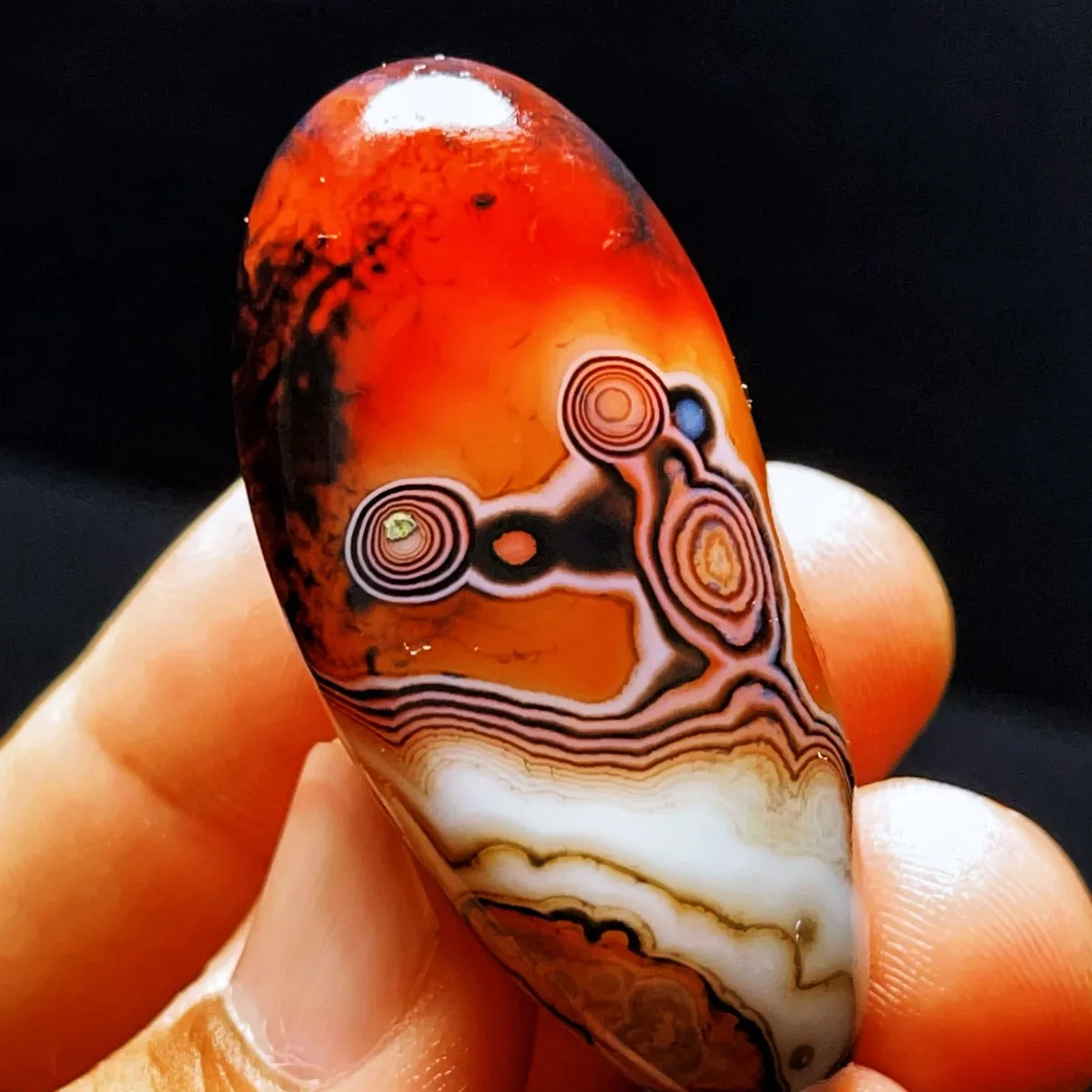 Large Sunset Tone Banded Agate Worry Stone, Mineral Specimen, Tumbled Polished, Crystal Display, Natural Stone, Table Display