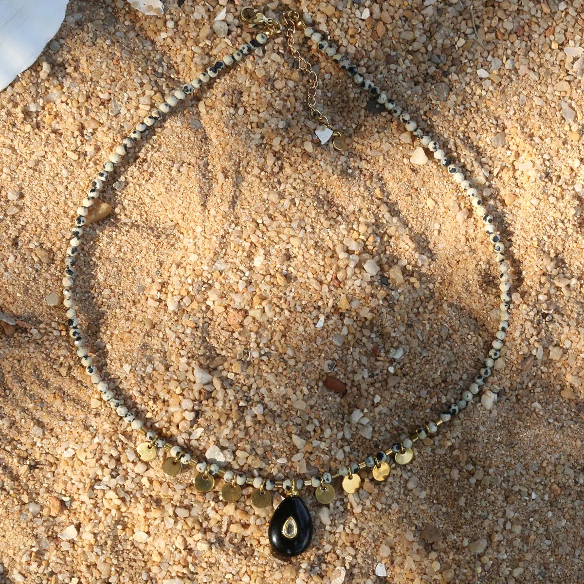 Popular in Europe and America, This Stainless Steel Beaded Necklace Features a Black Agate Drop Pendant with Speckled Stones