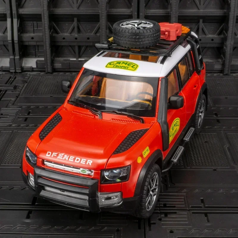 1:24 Land Rover Verteidiger mit Werkzeugen Legierung Druckguss Spielzeug Fahrzeuge Spielzeug auto Modell Sound und Licht zurückziehen Sammlung Kinder Spielzeug Geschenk