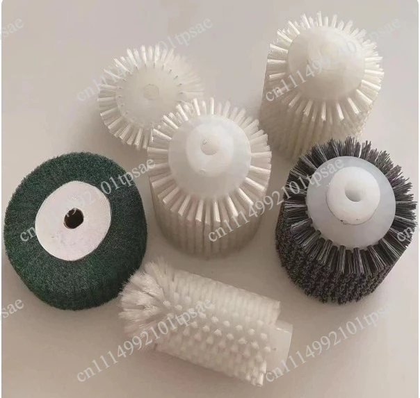 Industrial shoe washing robot manipulation nylon roller brush electric cleaning device for shoe washing