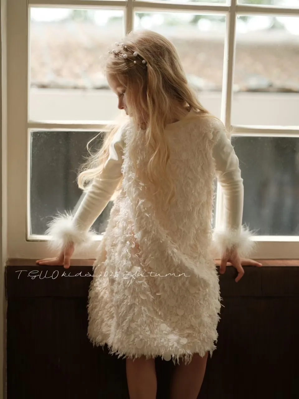 

Детское платье принцессы, осень-зима 2024, новое милое модное платье-майка, сетчатое платье без рукавов для девочек