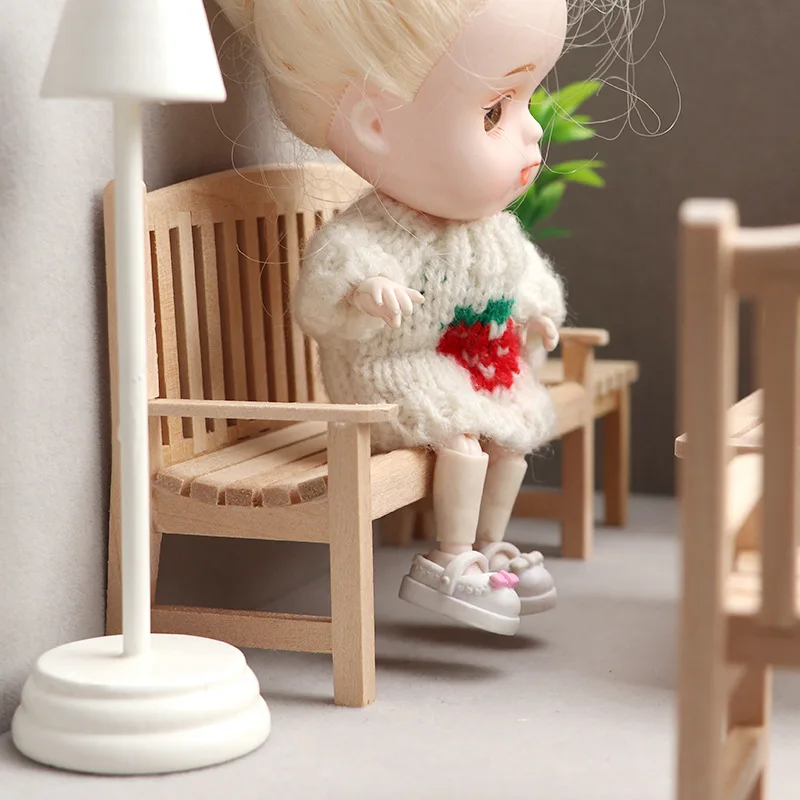 บ้านตุ๊กตาขนาด 1:12 |   เก้าอี้ไม้สำหรับสวนที่ยังไม่เสร็จ |   ชุดทำมือ DIY ที่นั่งสนามเปล่าสำหรับบ้านตุ๊กตา ฉากจิ๋ว - De