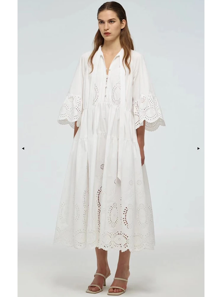 

European and American literature and art openwork cotton embroidery loose dress with waist-waist horn and long sleeve skirt