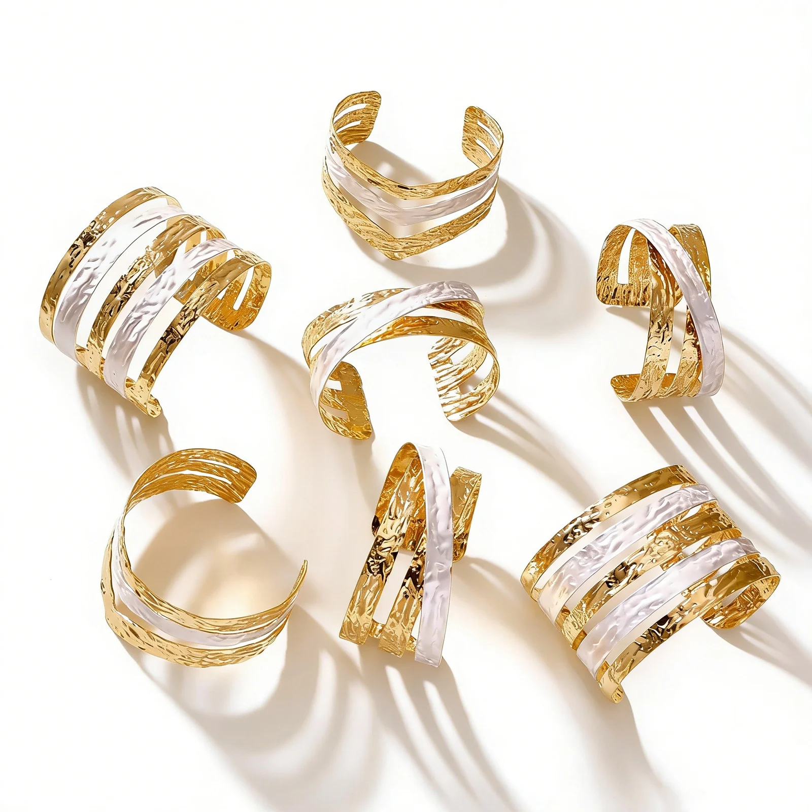 1pc Exquisite Stainless Steel Open Cuff Bangles Bracelets 18K Gold Plated White Enamel Geometric Bracelet For Women Jewelry Gift