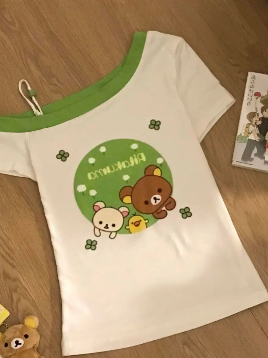 Cseta de Manga Corta con Hombro Asimétrico y Estampado de Trébol de Cuatro Hojas Estilo Japonés, Color Verde, Ajustada, pa...