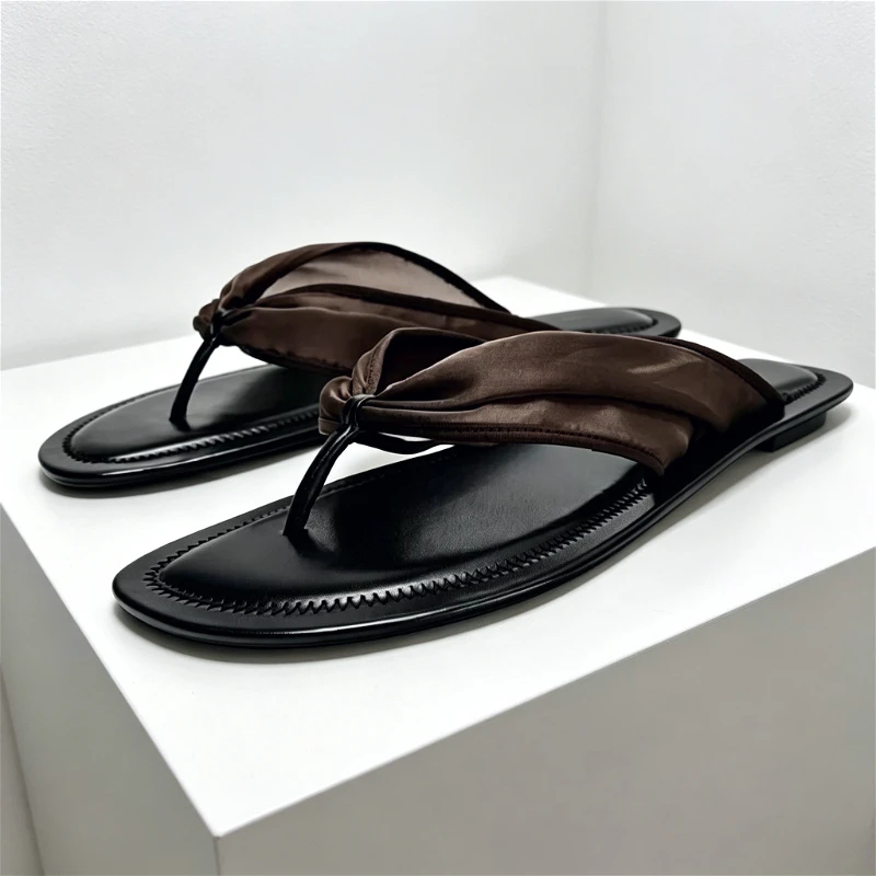 Summer Mesh Flat Slippers for Ladies Fashion Sewing Detail Round Toe Sandals Sexy Clip Toe Flip Flops Comfortable Women's Shoes