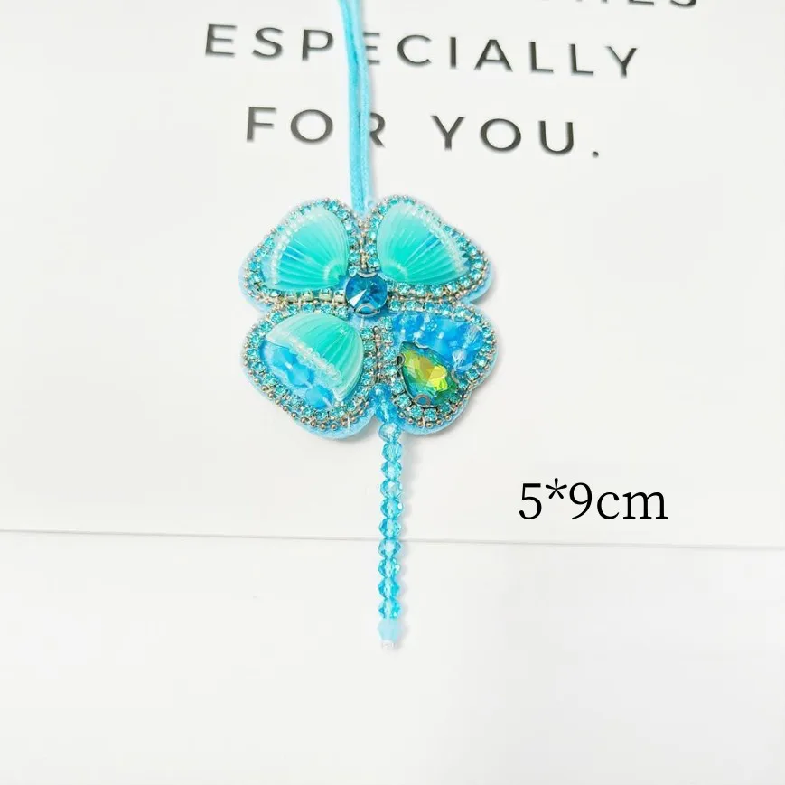 

Elegant Lanyard Butterfly Charm Coconut Tree Charm For Purse Decoration Girls Car Decoration