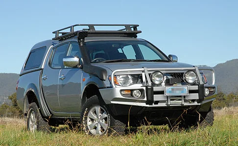 OEM 4x4 Car Snorkels 4x4 Offroad Exterior Accessories for Mitsubishi-Triton L200 Car Snorkel