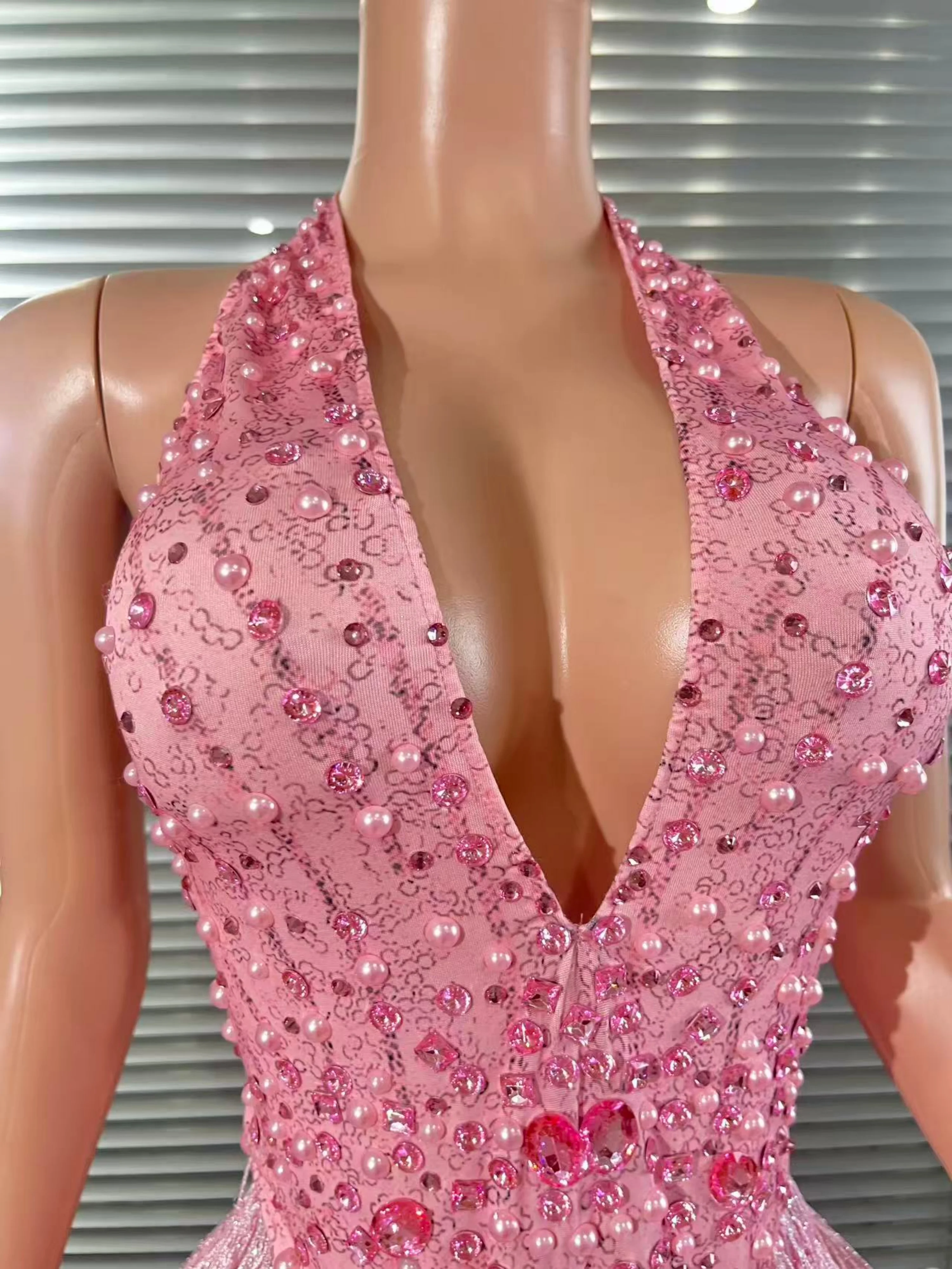 

Сексуальное розовое боди со стразами и бахромой на шее, женское боди для вечеринок, клубов, танцевального бара, ночного клуба DS Dj Gogo, костюм танцовщицы