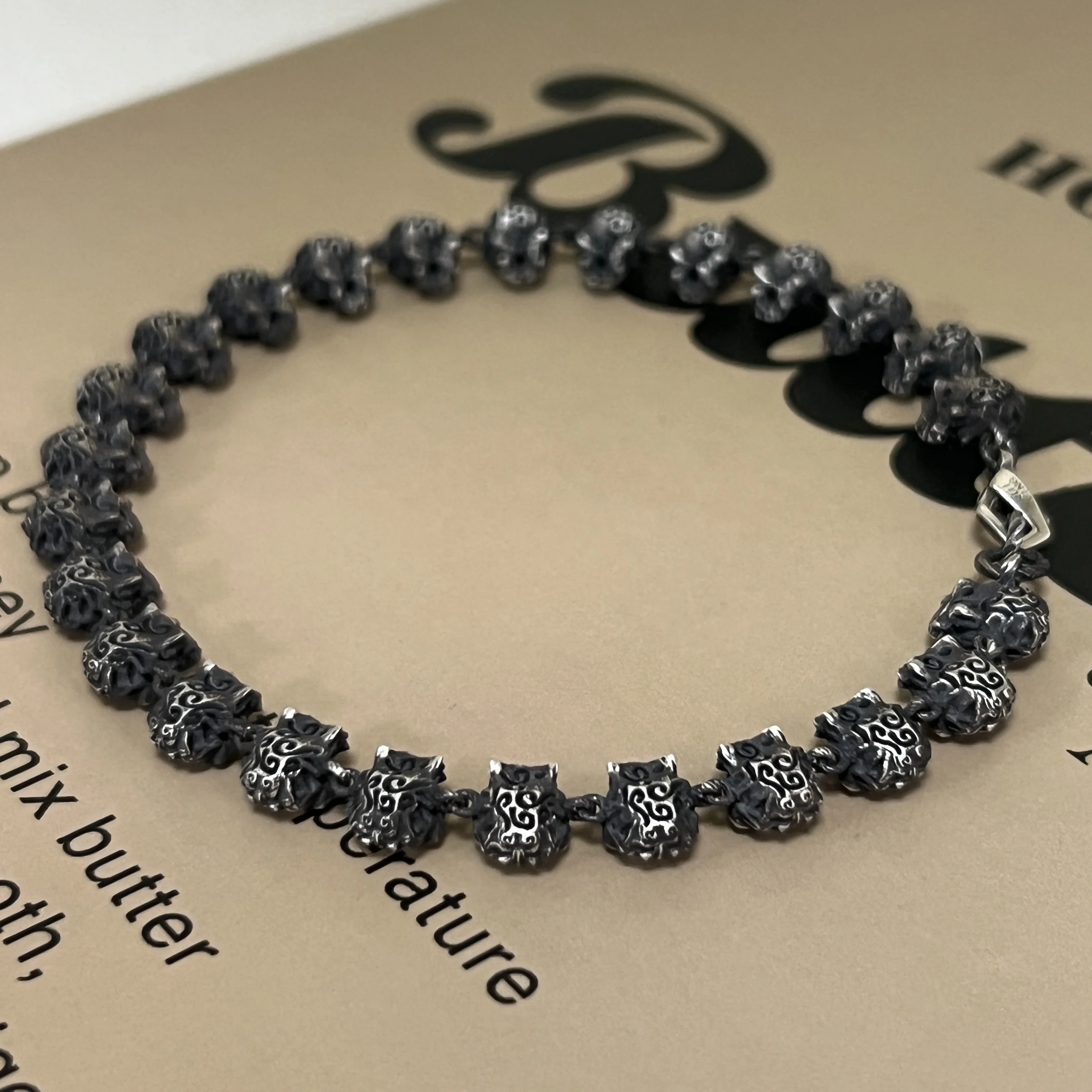2025 New Model 925 Silver Skeleton Skull Retro Bracelet, Niche Design, High-End Feel, Handcrafted Accessory