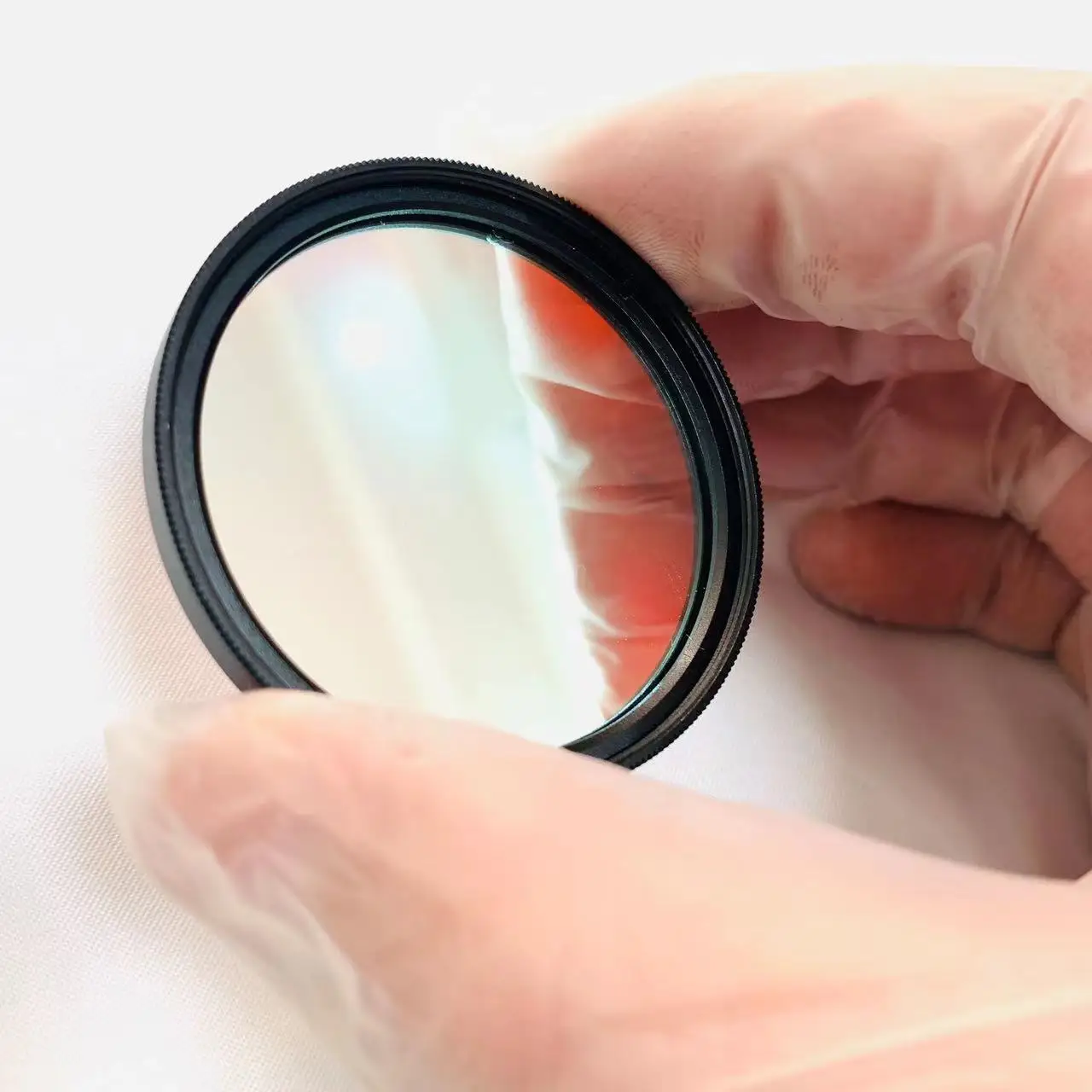 670nm To 710nm Pass Center 690nm Narrow Bandpass Filter Optical Glass BP690-40nm