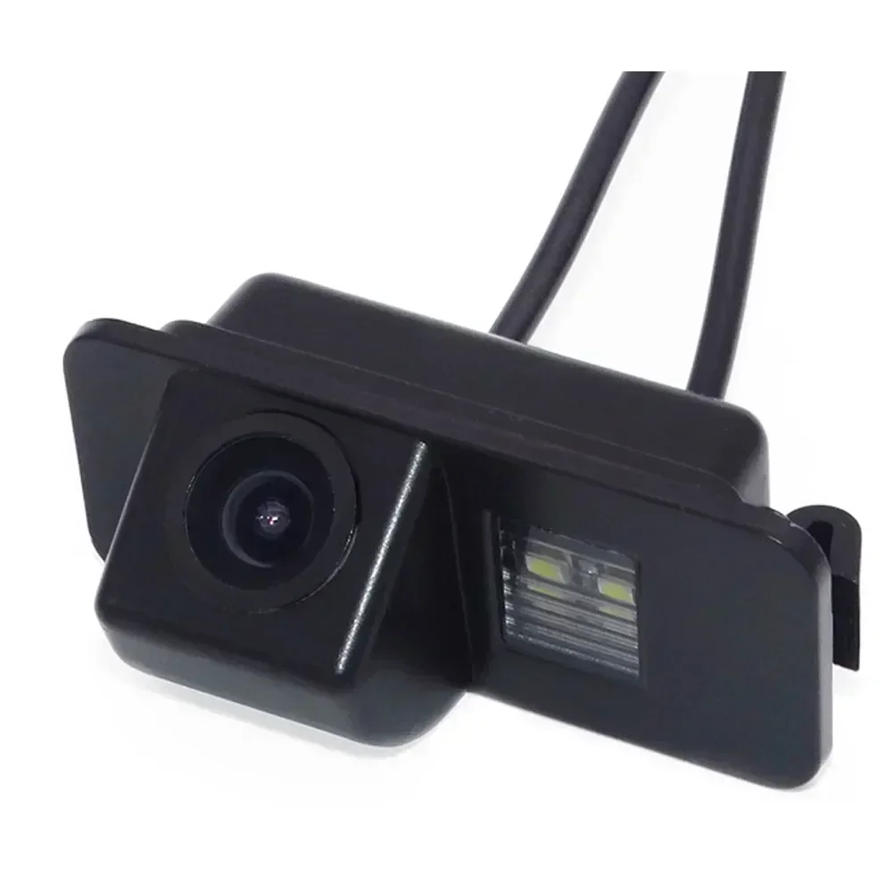 

Rear View Reverse Camera Black 170° 2:1 Interlance DC 12V PAL 50HZ/NTSC 60HZ Power Supply Cable Video Cable Useful