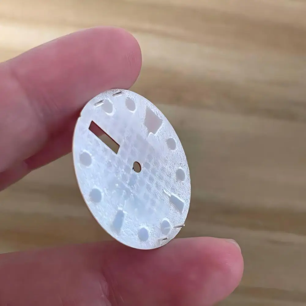 Accessori per quadrante dell'orologio a forma di waffle 3D da 28,5 mm adatti per accessori di tendenza per la modifica del quadrante del movimento dell'orologio NH36 NH35