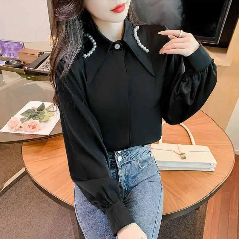 Elegant Lapel Button Lantern Sleeve Beading Shirt Women\'s Clothing 2022 Autumn New Loose Sweet Tops All-match Office Lady Blouse