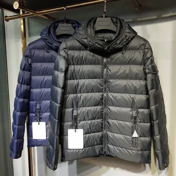 Męski styl Zimowy ciepły płaszcz Klasyczna casualowa kurtka puchowa znanej marki wysokiej jakości Wodoodporna lekka ciepła puchowa kurtka z kapturem