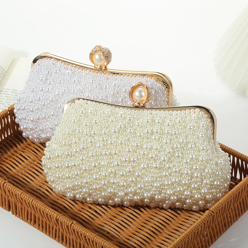 Luxury Pearl Inlay Hardware Decoration Small Diamond Inlaid Clutch Purses Party Handbag Evening Bag Banquet Dinner Dress Bag