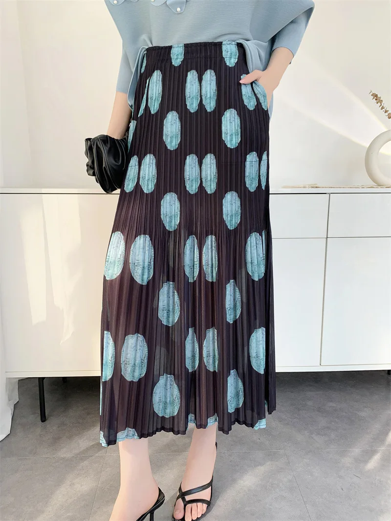 Miyake Plissierter, gepunkteter Halbrock, 2023, Sommer, neu, bedruckt, hohe Taille, dünn, elastische Taille, drapierter Faltenrock