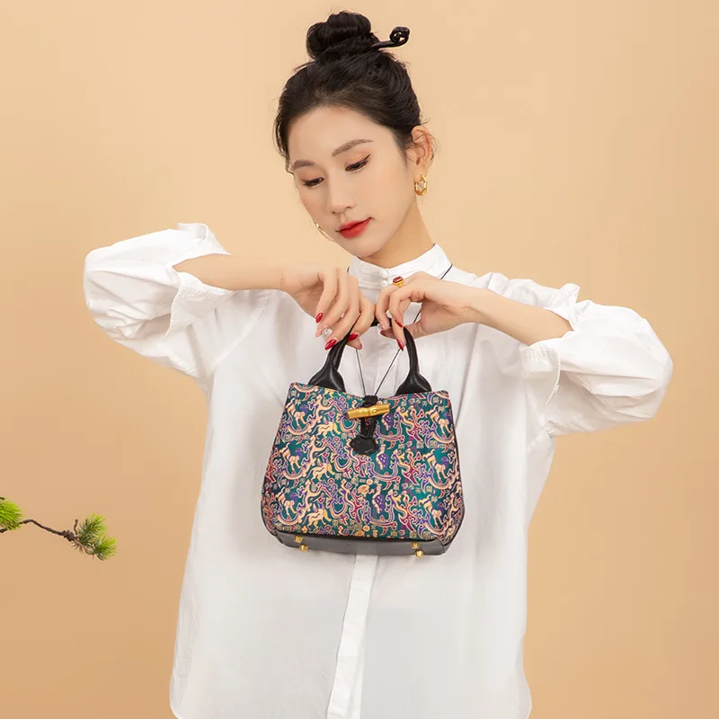 Novo estilo chinês estilo nacional bolsa feminina literária e retro de um ombro oblíqua span bolsa