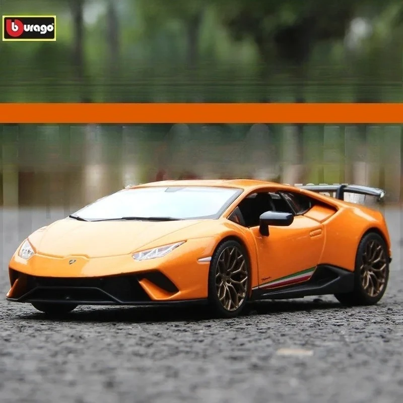 Bburago 1:24  Alloy Car Model Simulation Car Decoration Collection Gift Toy Diecast Alloy Car Model Collectible