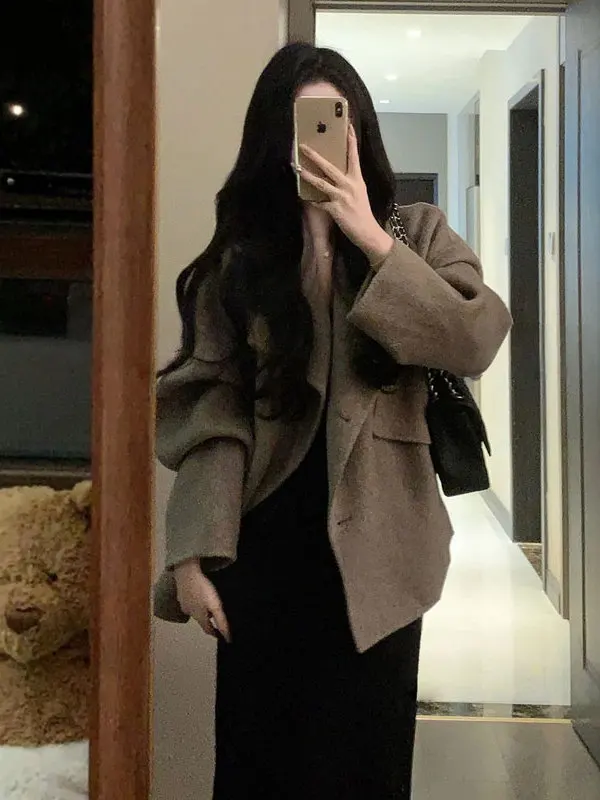 

Корейское шерстяное пальто свободного кроя для женщин, модная зимняя верхняя одежда, с пуговицами, из ткани с защитой от пятен, с V-образным вырезом, длинный рукав