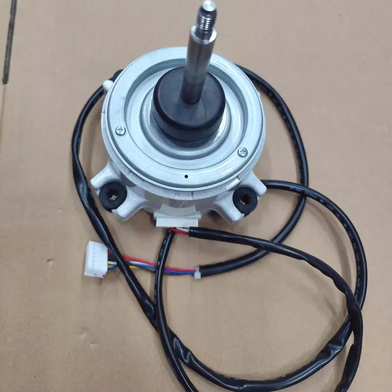 Двигатель охлаждающего вентилятора для