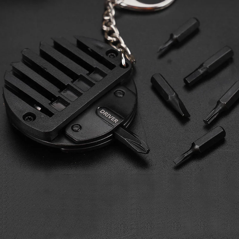 Multifunctional Screwdriver Coin Driver Black Mini Pocket Keychain Gadget Portable Tool Small Hand Knife with Bits for Travel