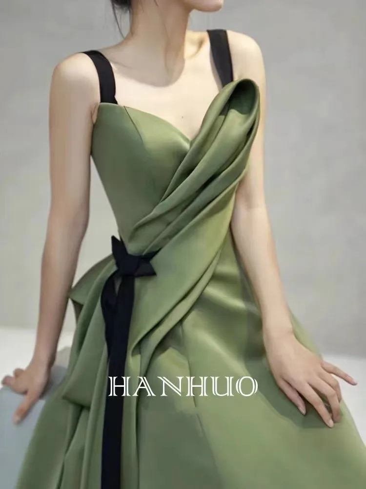 

High-end Olive Green Satin Prom Dresses A-Line V-Neck Spaghetti Straps Pleats Lace Up Back Long Simple Formal Party Evening Gown