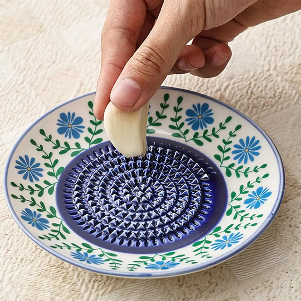 Garlic Sauce Bowl Ceramic Garlic Grater Plate Bowl Multi-functional Herb Stripper Ginger Grating Dish Spanish Tomato Sauce