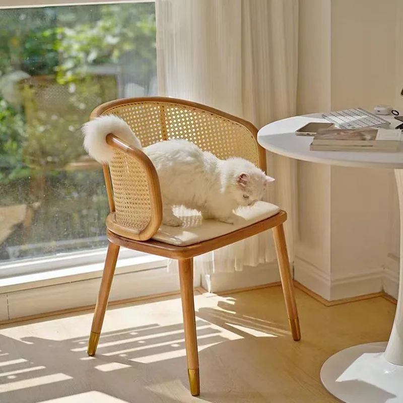 

Modern Designer Dining Chair Luxury Kitchen Furniture Comfortable Office Chair Cozy Restaurant Seating Elegant Home Dining