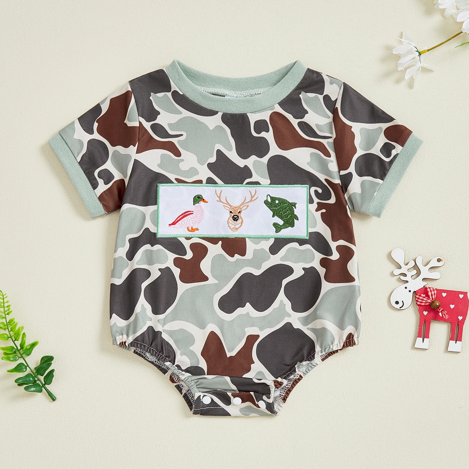 

Blotona Baby Summer Romper Camouflage Print Animal Embroidery Short Sleeve Round Neck Bodysuit