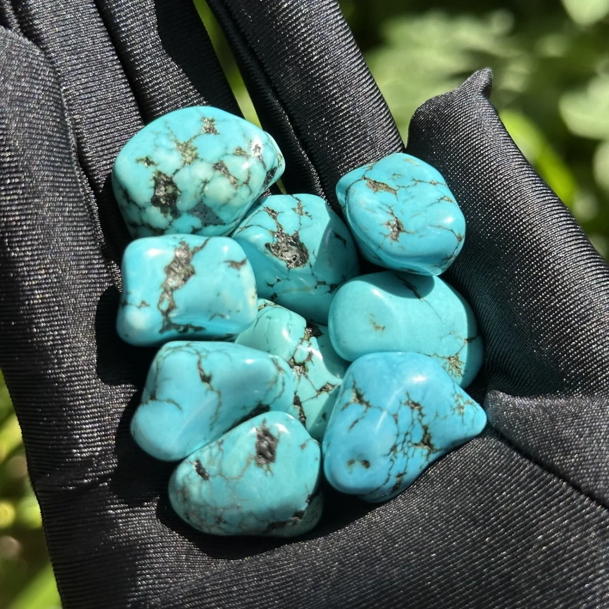 50/100g Turquoise Stones Vibrant Blue-Green with Black Veins,for DIY Jewelry Making,Aquarium Decor,Home Decoration Party Supplie