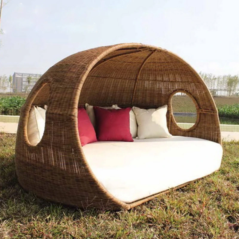 Customized outdoor rattan big round bed leisure bed imitation rattan sofa swimming pool leisure lounge chair B&B scenic