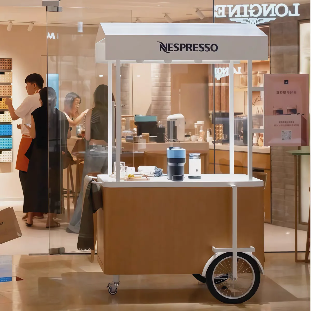 Shopping mall creative drainage display trolley multi-functional movable store decoration float coffee milk tea sales cart